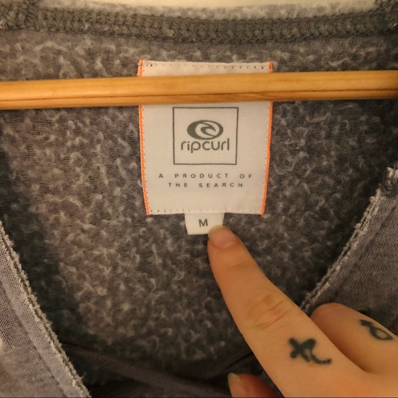 Rip Curl Sweatshirt - Picture 4 of 4